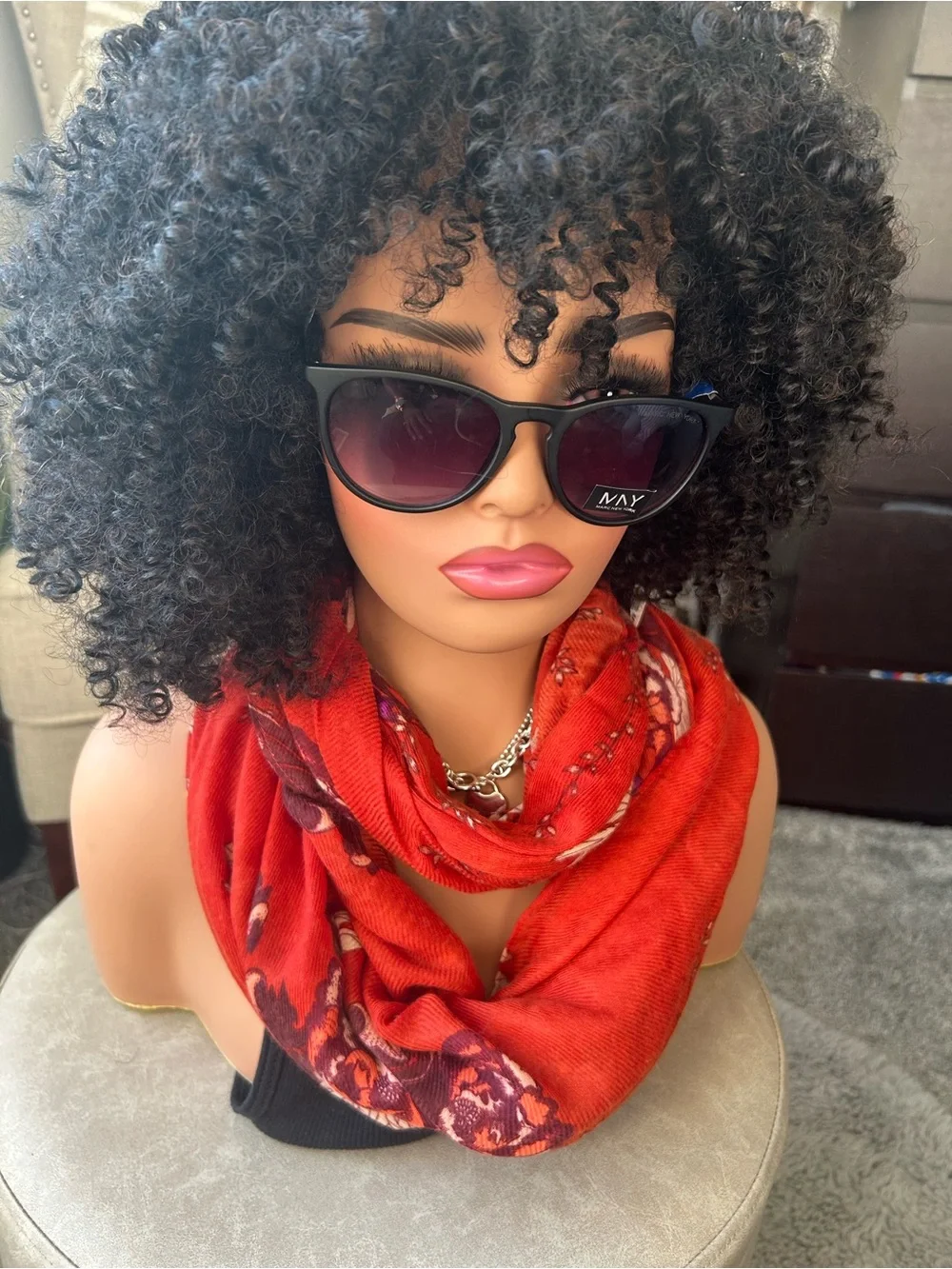 ✨NEW Red Floral Lightweight Scarf — Elegant Everyday Wrap